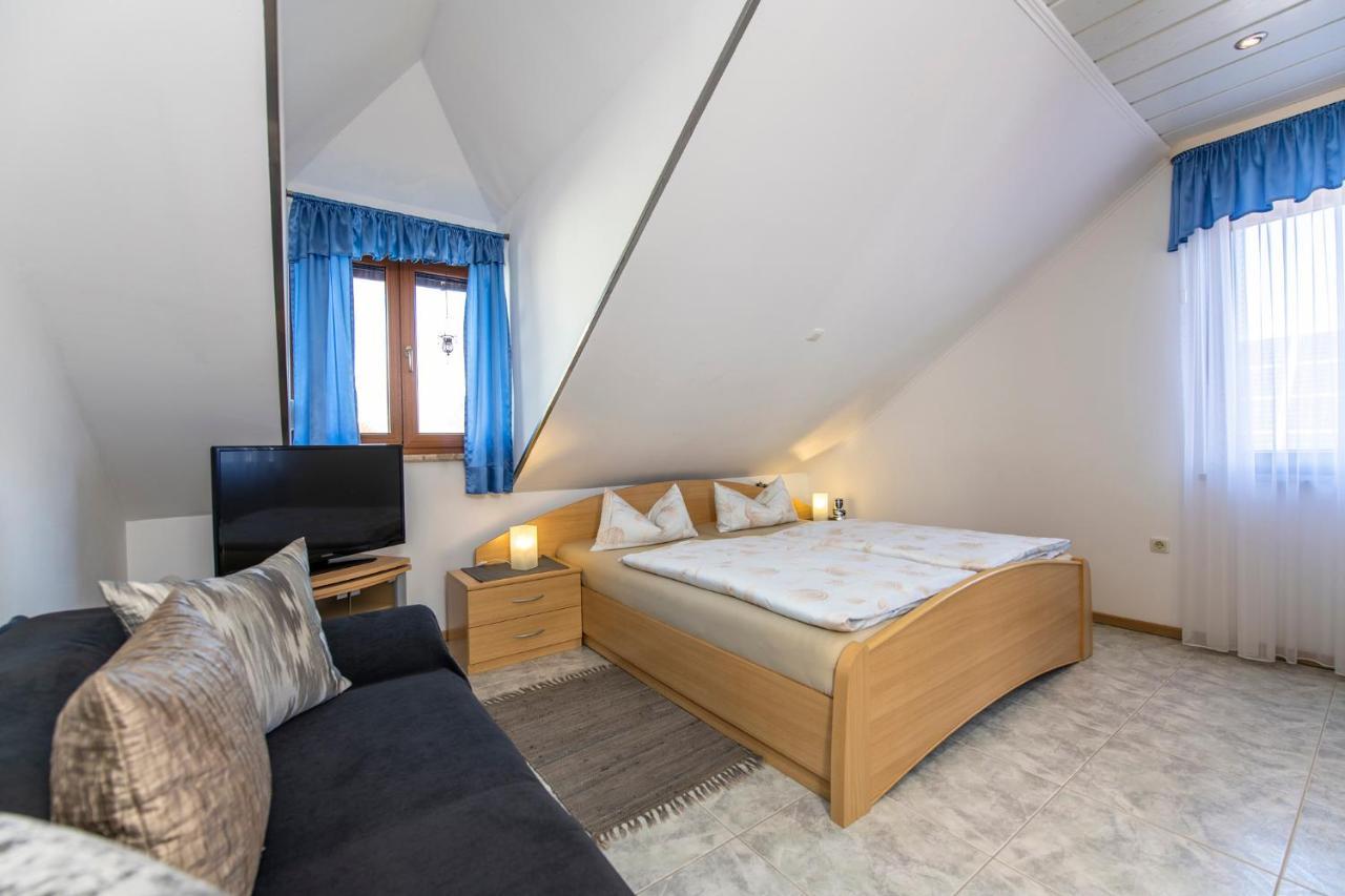 Ferienwohnung Haus Hanni Moosbach  Exteriör bild